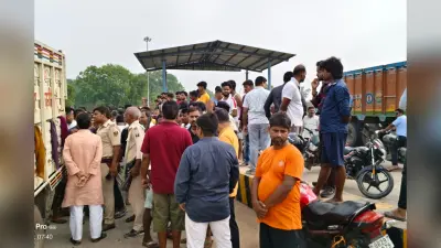 नौतन में गूंजा जय शनिदेव का जयकारा, हजारों श्रद्धालुओं की उमड़ी भीड़, धूमधाम से मना स्थापना दिवस